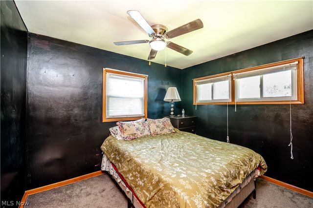 3126 Linda Drive NW, Warren, OH 44485