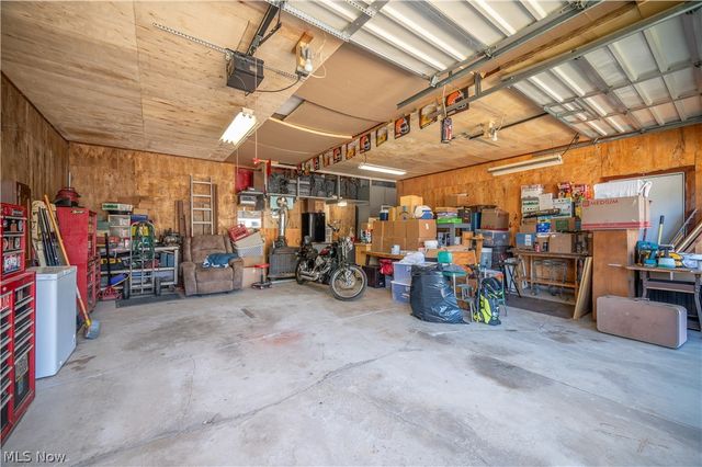 3126 Linda Drive NW, Warren, OH 44485