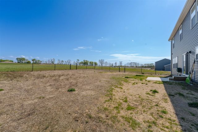 9424 Snow Valley Drive, Alto, MI 49302
