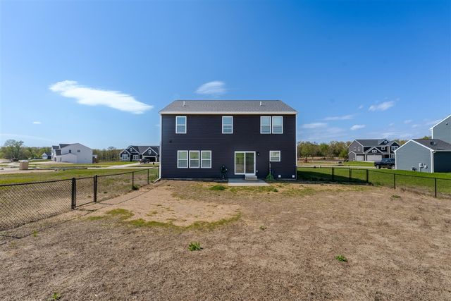 9424 Snow Valley Drive, Alto, MI 49302