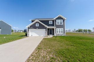 9424 Snow Valley Drive, Alto, MI 49302