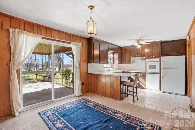 456 Debra Circle SW, Concord, NC 28025