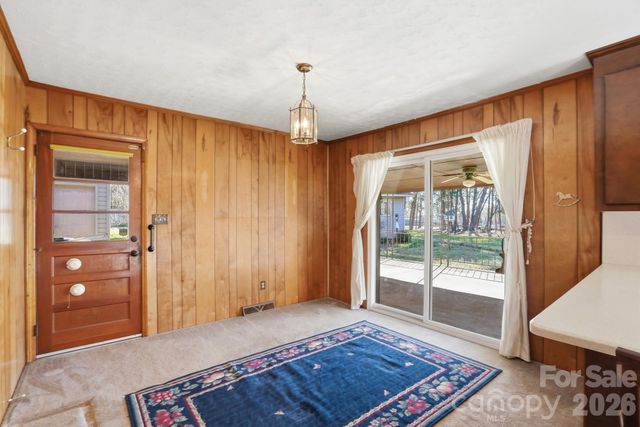 456 Debra Circle SW, Concord, NC 28025