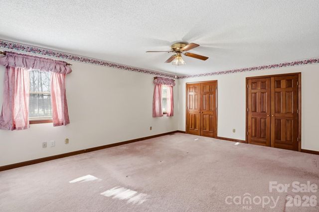 456 Debra Circle SW, Concord, NC 28025