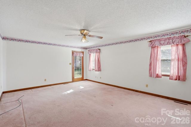 456 Debra Circle SW, Concord, NC 28025