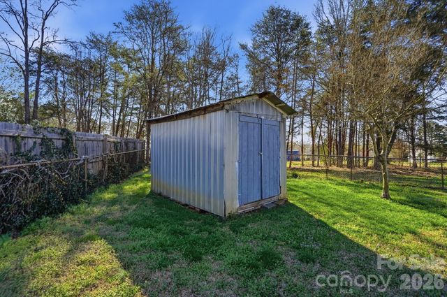 456 Debra Circle SW, Concord, NC 28025