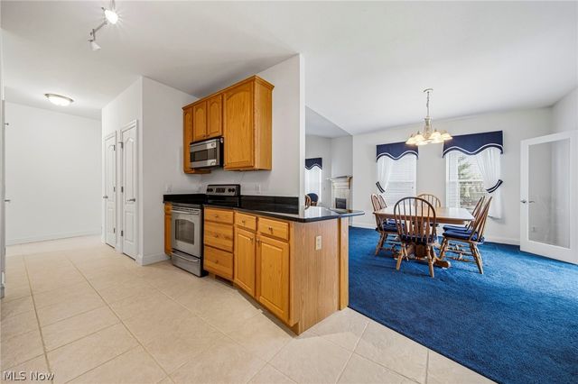 1021 Outrigger Cove, Painesville Twp, OH 44077