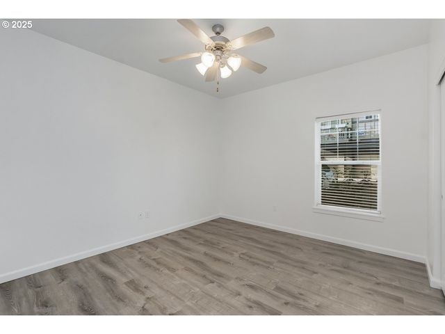 1180 Sw 170TH Ave 100, Beaverton, OR 97003