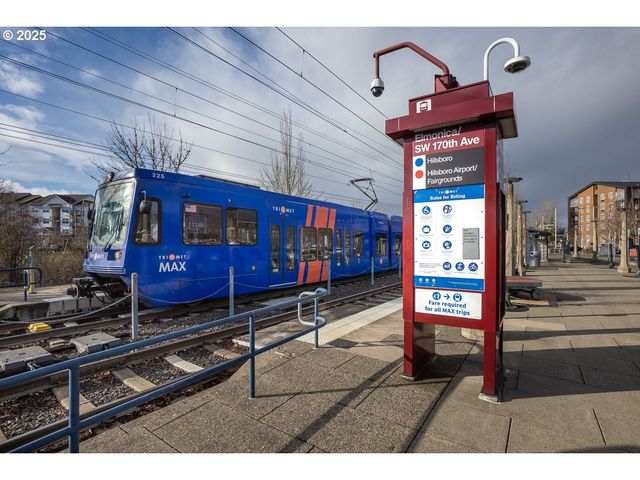 1180 Sw 170TH Ave 100, Beaverton, OR 97003