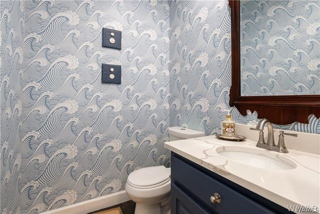 2821 LAKE CREST, Tuscaloosa, AL 35406