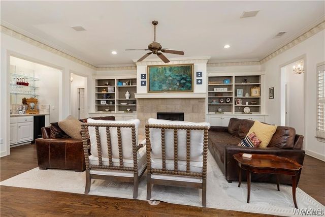 2821 LAKE CREST, Tuscaloosa, AL 35406