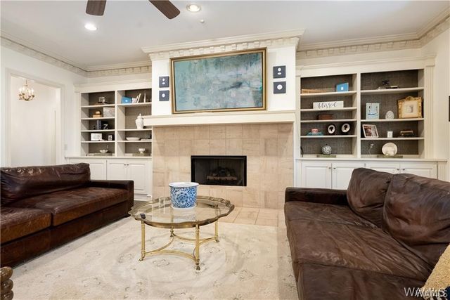 2821 LAKE CREST, Tuscaloosa, AL 35406