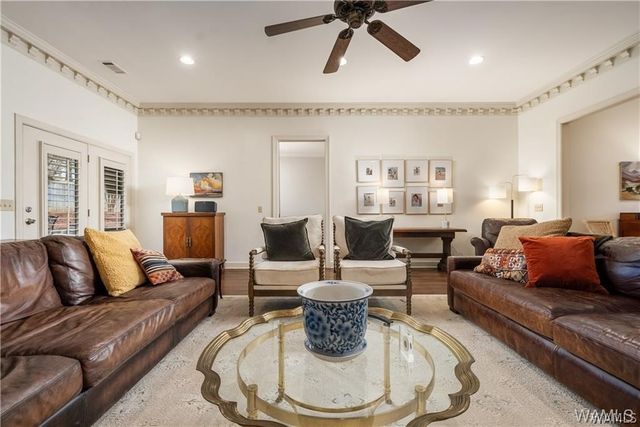 2821 LAKE CREST, Tuscaloosa, AL 35406