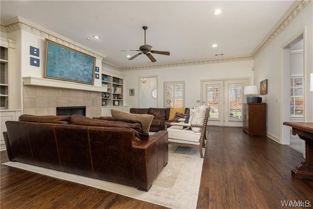 2821 LAKE CREST, Tuscaloosa, AL 35406