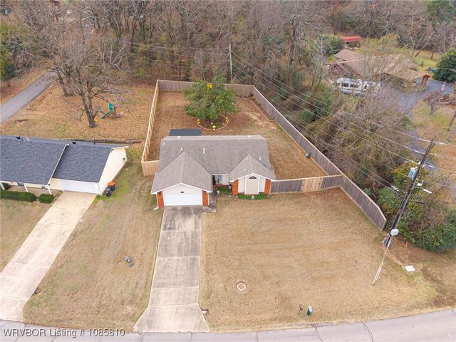 94 Vista Hills Boulevard, Van Buren, AR 72956