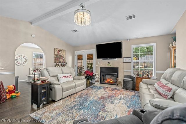 94 Vista Hills Boulevard, Van Buren, AR 72956