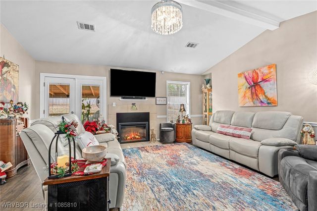 94 Vista Hills Boulevard, Van Buren, AR 72956