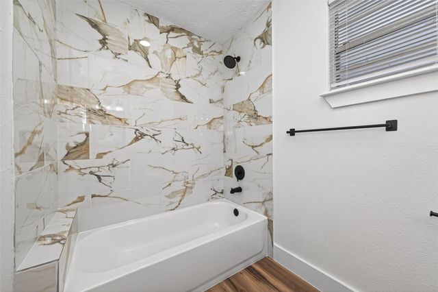 322 Cherry Valley Drive, Huffman, TX 77336