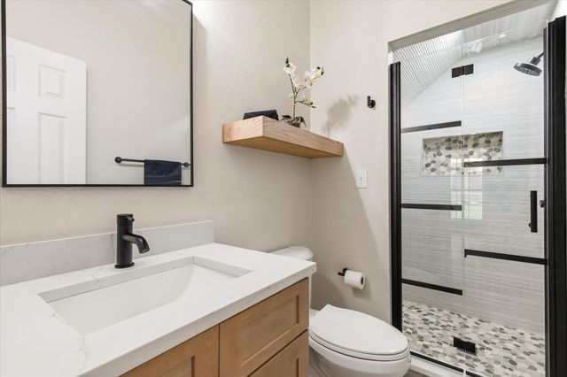 634 Meadowcrest Drive, Highland Village, TX 75077