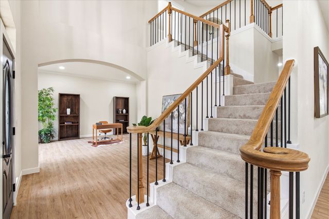 634 Meadowcrest Drive, Highland Village, TX 75077