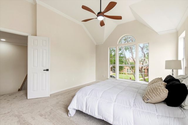 634 Meadowcrest Drive, Highland Village, TX 75077