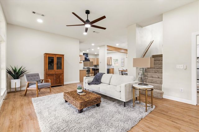 634 Meadowcrest Drive, Highland Village, TX 75077