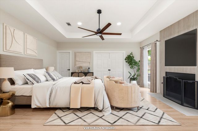 634 Meadowcrest Drive, Highland Village, TX 75077