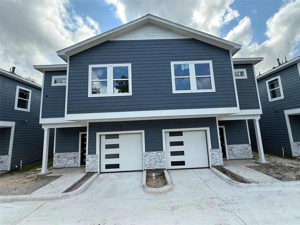 3535 Alderfer Street A or B, Houston, TX 77047