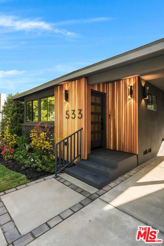 533 N Catalina Street, Burbank, CA 91505