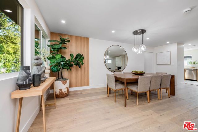 533 N Catalina Street, Burbank, CA 91505