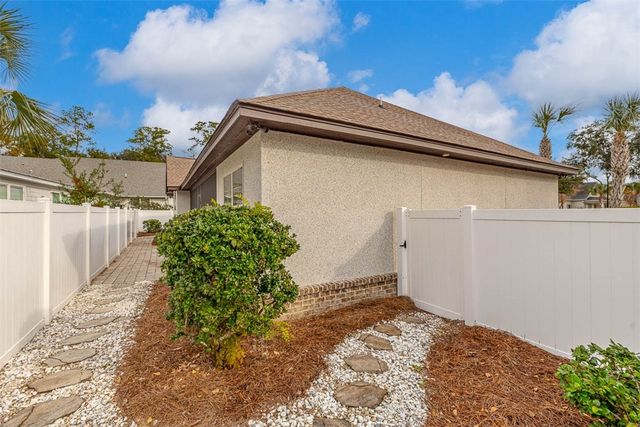 139 DeBrooke Place, St Simons Island, GA 31522