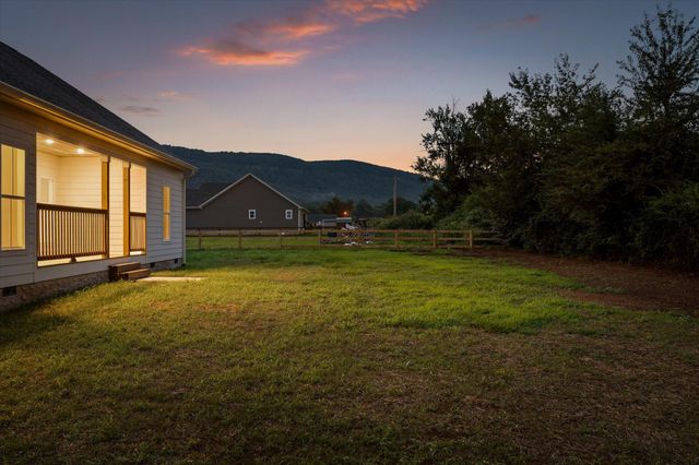133 Golden Street, Dunlap, TN 37327