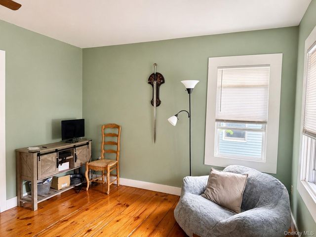 16 Poplar Street, Warwick, NY 10990