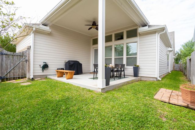 16650 Seminole Ridge Drive, Cypress, TX 77433