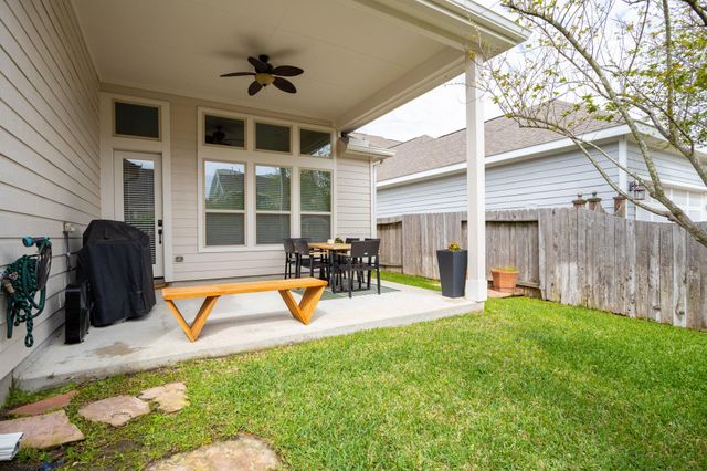 16650 Seminole Ridge Drive, Cypress, TX 77433