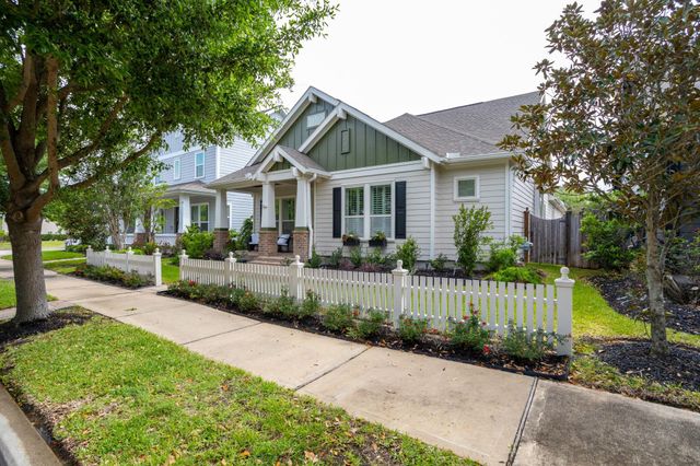 16650 Seminole Ridge Drive, Cypress, TX 77433