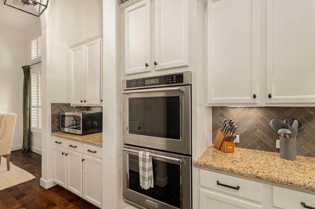 16650 Seminole Ridge Drive, Cypress, TX 77433
