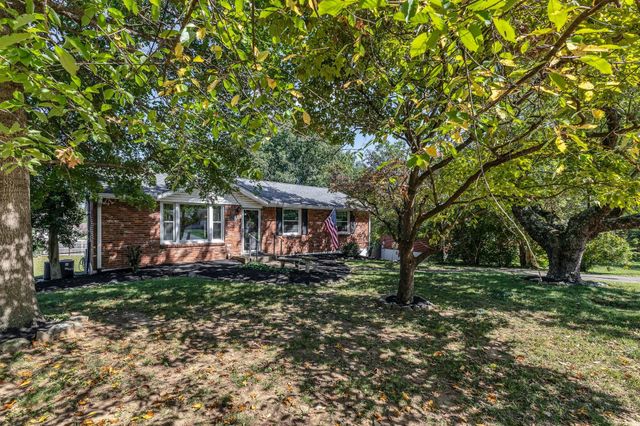 4804 E Longdale Dr, Nashville, TN 37211