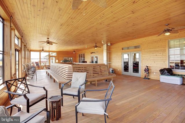 600, 650, 656 AIRPORT DR, Mifflintown, PA 17059