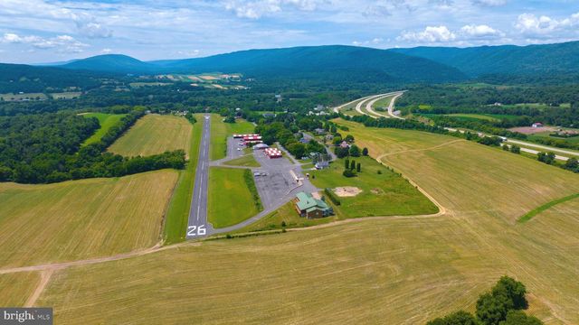 600, 650, 656 AIRPORT DR, Mifflintown, PA 17059