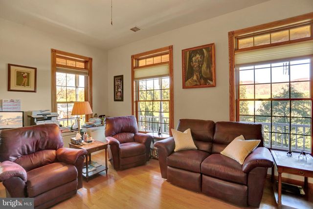 600, 650, 656 AIRPORT DR, Mifflintown, PA 17059