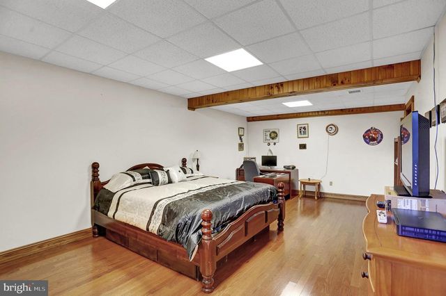 600, 650, 656 AIRPORT DR, Mifflintown, PA 17059