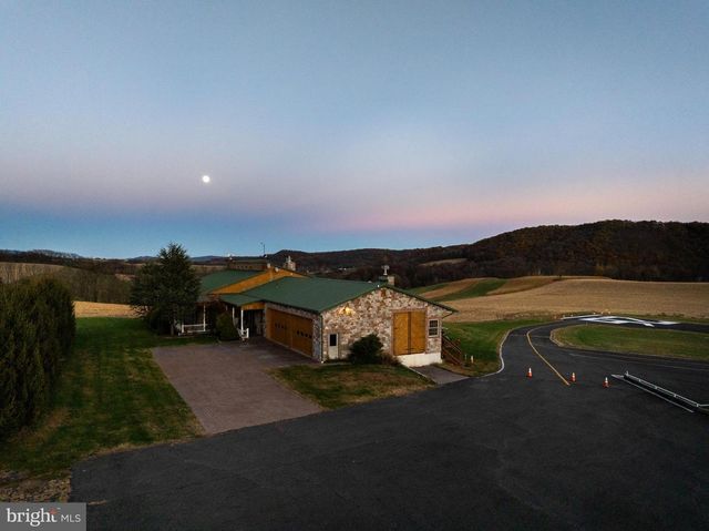 600, 650, 656 AIRPORT DR, Mifflintown, PA 17059