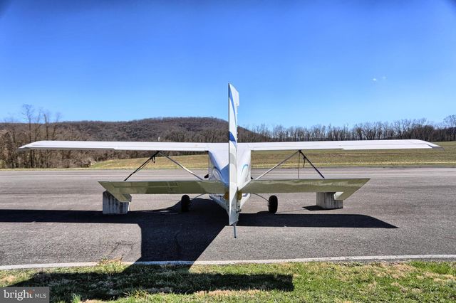 600, 650, 656 AIRPORT DR, Mifflintown, PA 17059