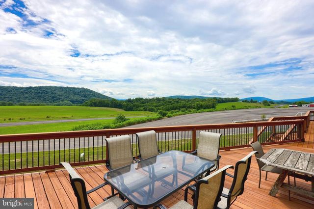 600, 650, 656 AIRPORT DR, Mifflintown, PA 17059