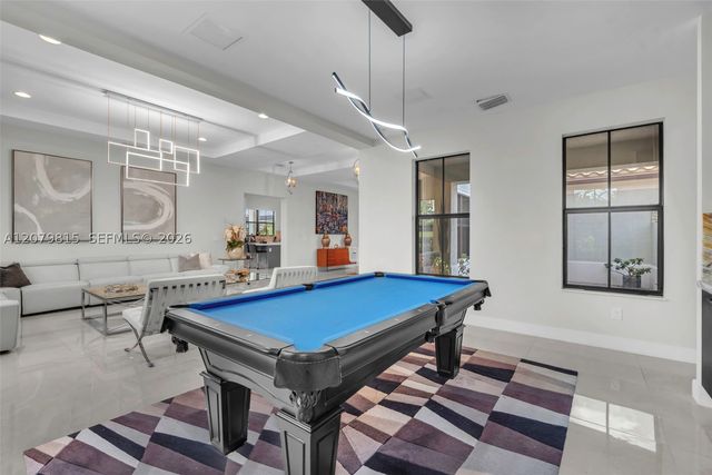 8840 Waterview Ter, Parkland, FL 33076