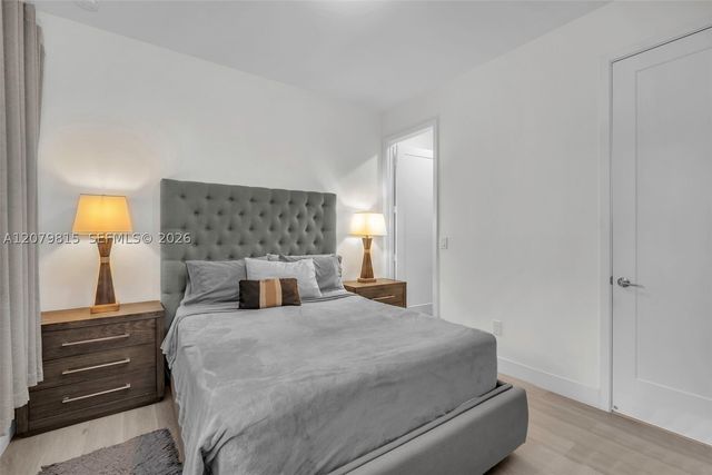 8840 Waterview Ter, Parkland, FL 33076