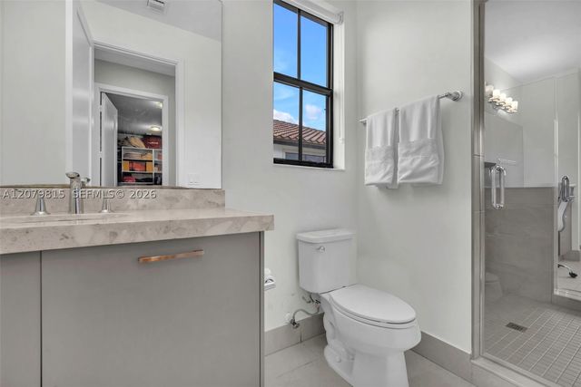 8840 Waterview Ter, Parkland, FL 33076