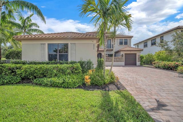 8840 Waterview Ter, Parkland, FL 33076