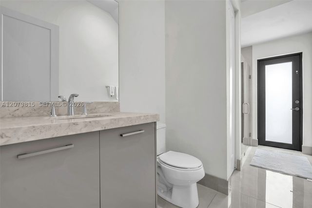8840 Waterview Ter, Parkland, FL 33076